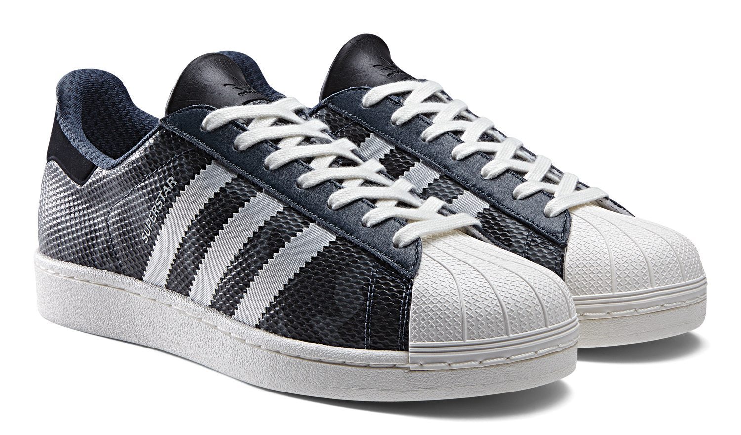 á adidas Originals Superstar - 