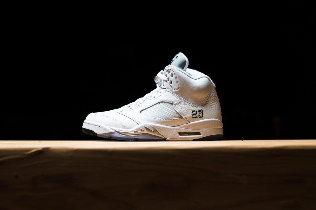 Air Jordan 5 Retro Metallic Silver 1