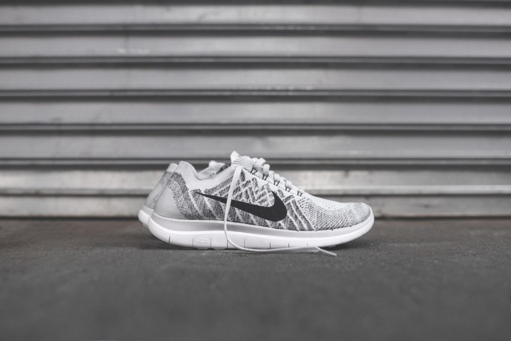 nike free platinum