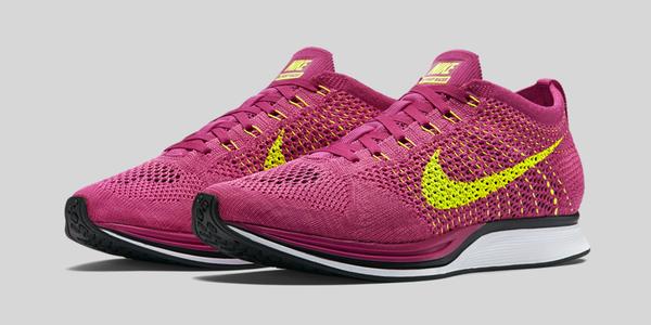 Nike Flyknit Racer Fireberry Pink Flash