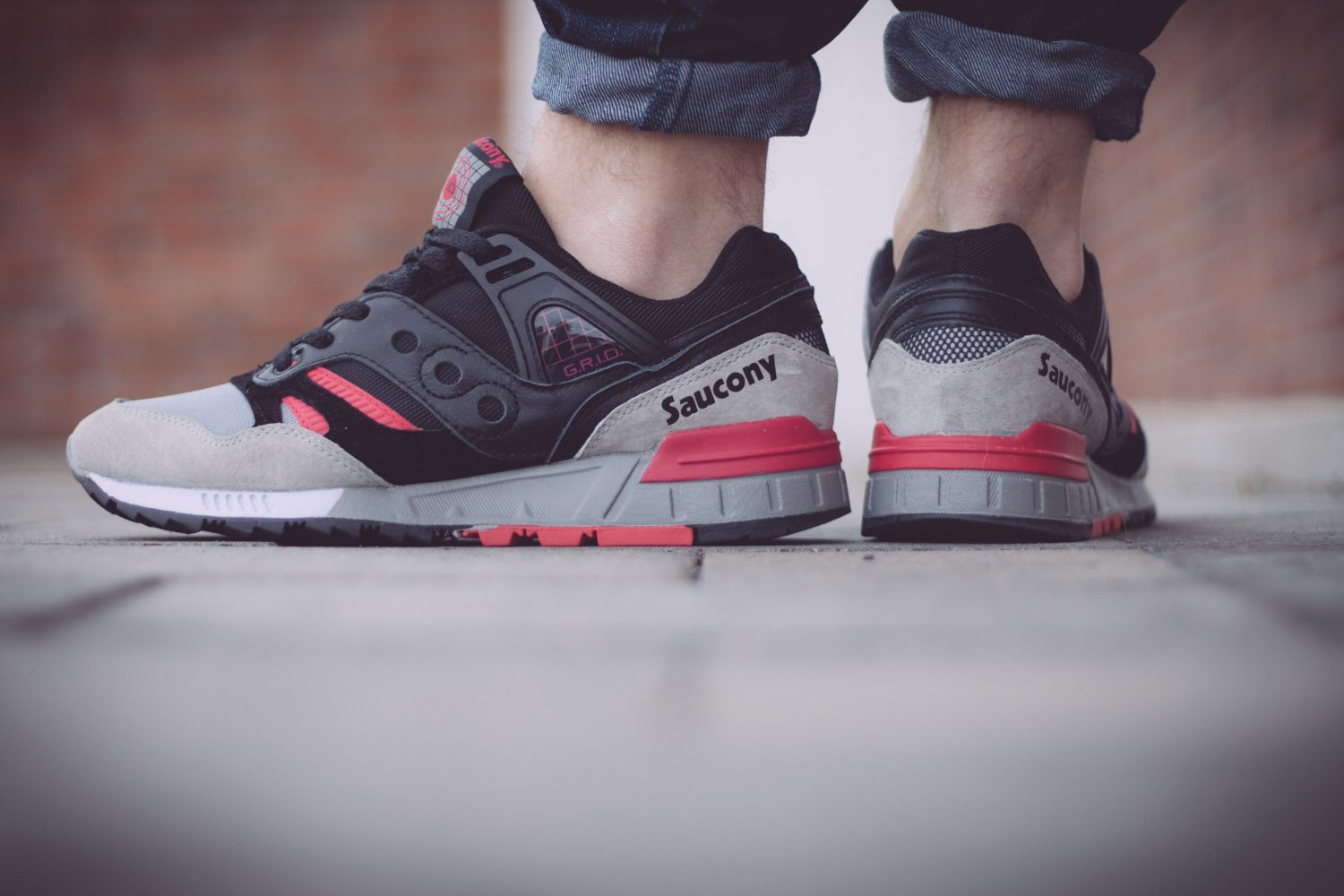 Saucony Originals Grid SD Black Grey Pink