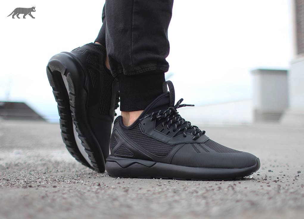 adidas Tubular Runner Core Black