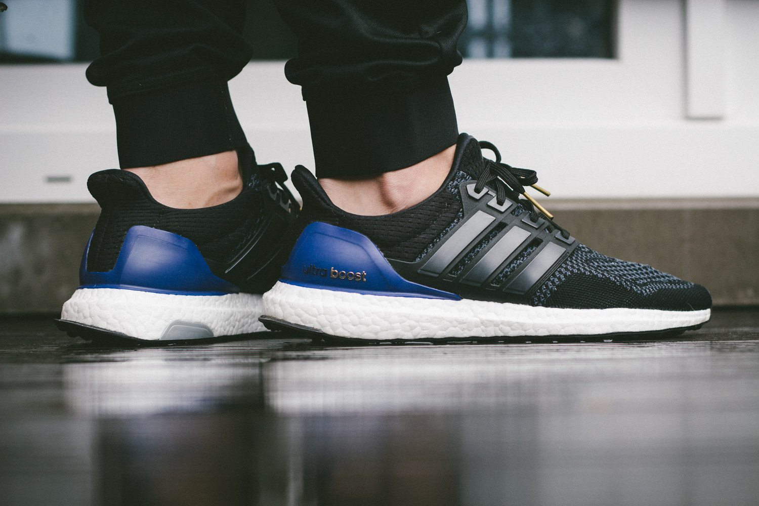 ultra boost black and blue