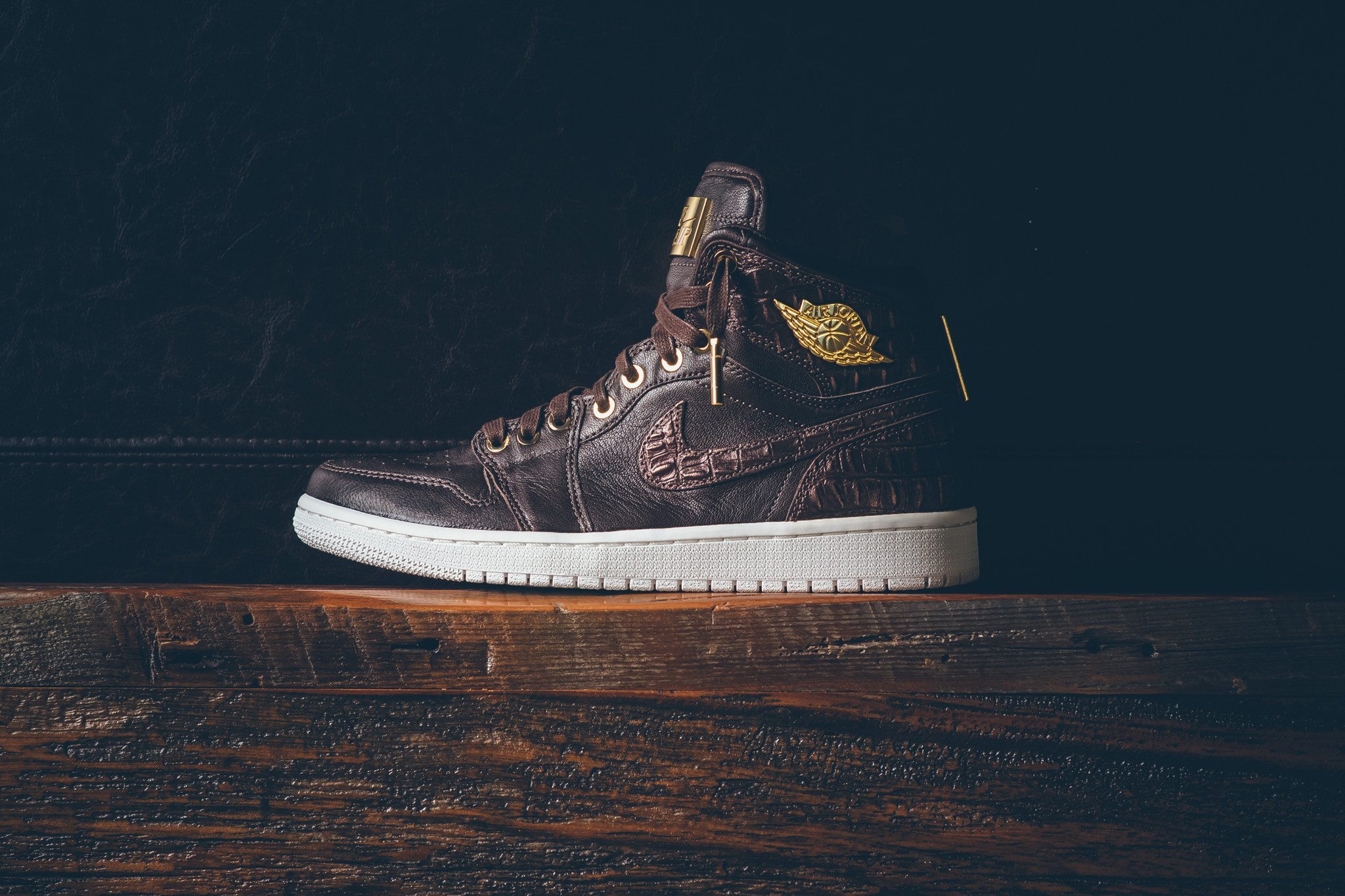 Air Jordan 1 Pinnacle Baroque Brown 9