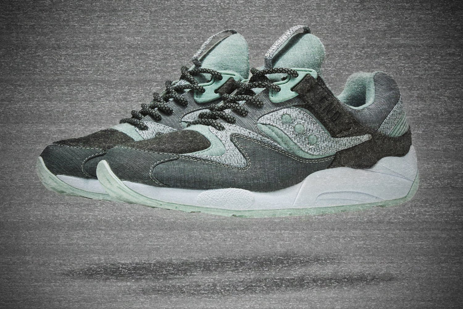 END x Saucony GRID 9000 White Noise 1