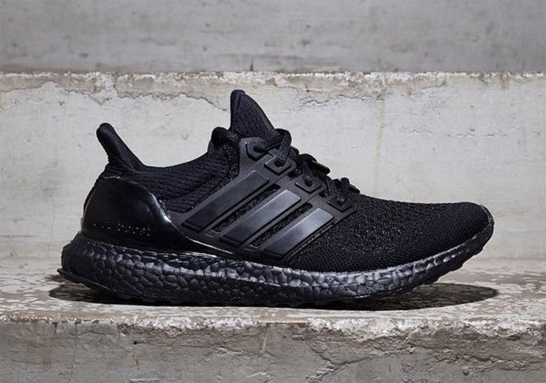 adidas Ultra Boost All Black 1