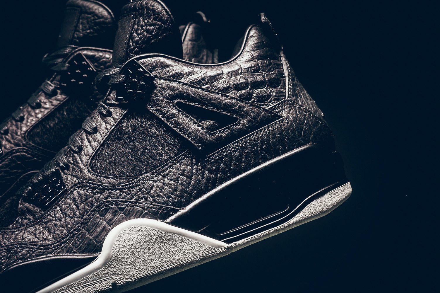 Air Jordan 4 Black Pinnacle Release Infos 3