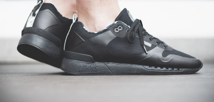 Djinns x YAWN Easy Run All Black 9 730x350
