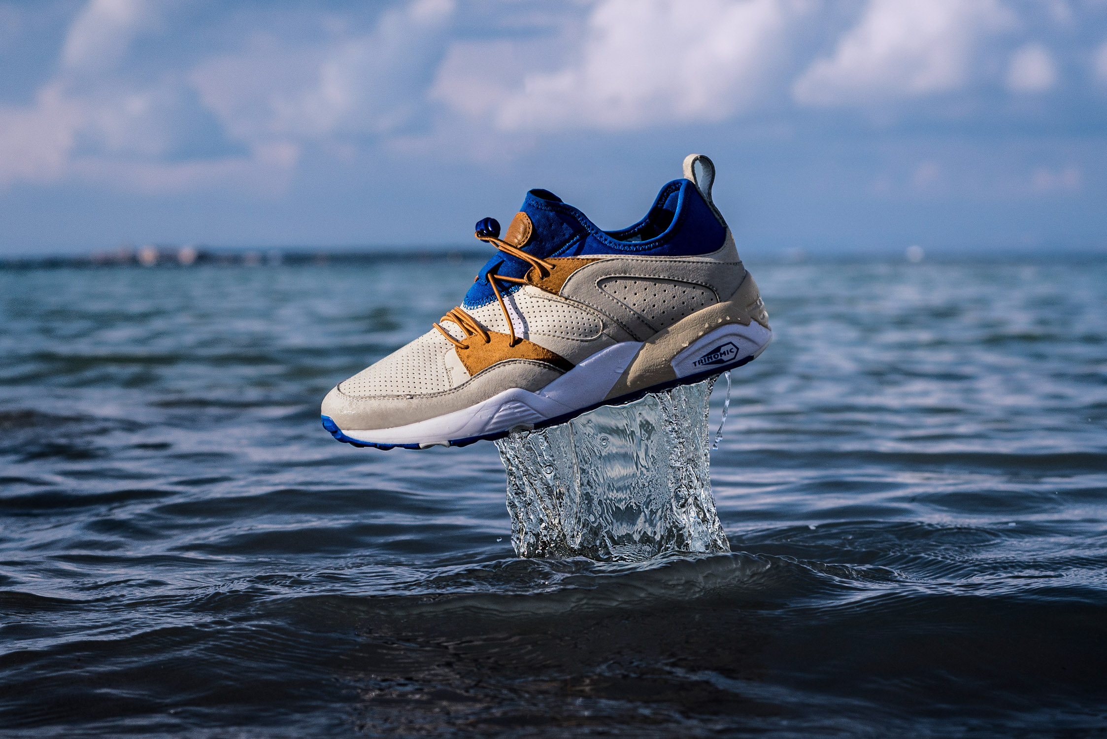 PUMA x SNEAKERS76 Blaze of Glory Soft 4