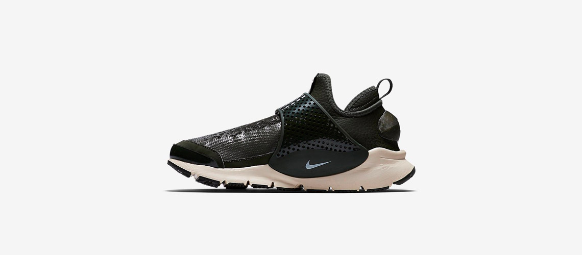 Stone Island x NikeLab Sock Dart MID Sequoia 910090 300 1