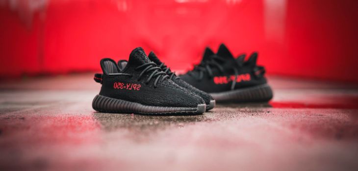 adidas YEEZY BOOST 350 V2 Core Black Red CP9652 5 730x350
