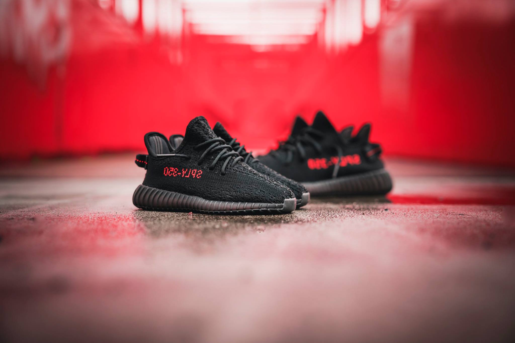 adidas YEEZY BOOST 350 V2 Core Black Red CP9652 5