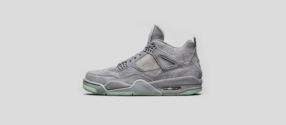 KAWS x Air Jordan 4 930155 003