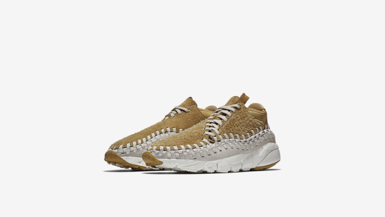 nike air footscape woven chukka flat gold