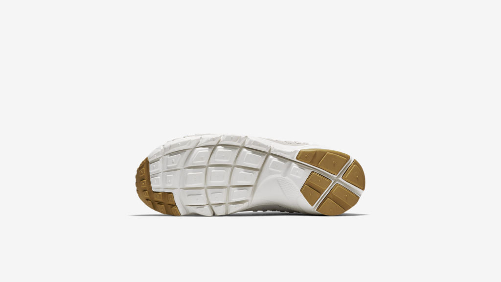 nike air footscape woven chukka flat gold