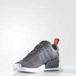 nmd r2 grey five