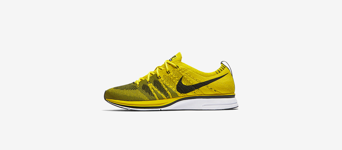 AH8396 700 Nike Flyknit Trainer Citron